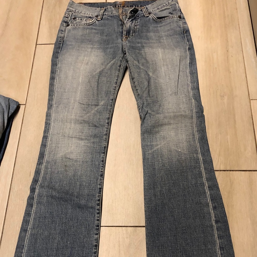 Seven Jeans